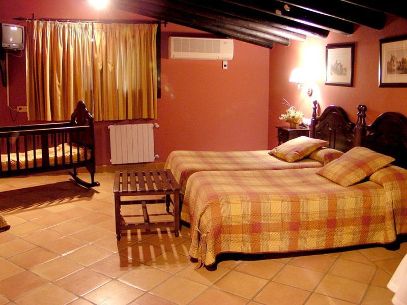 Hotel La Casa Grande Del Burgo Exterior photo